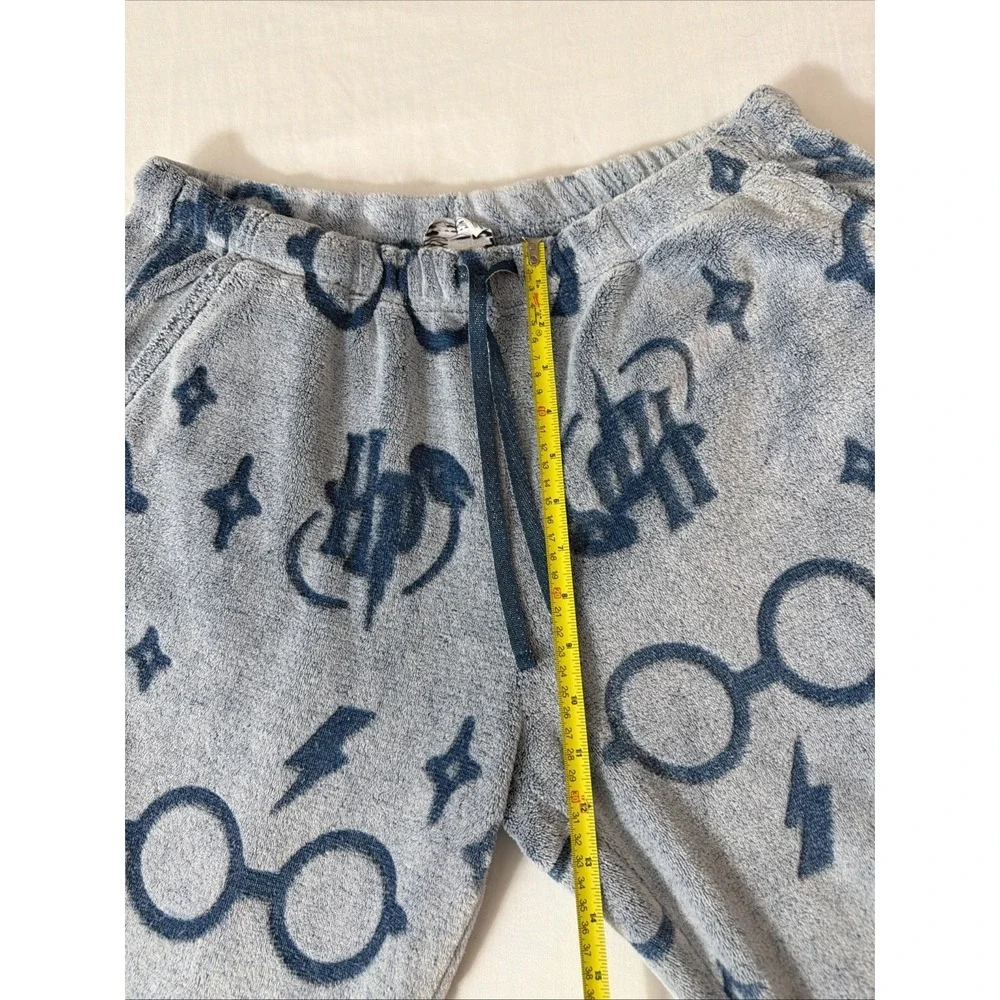 Wizarding World of Harry Potter Women’s Fleece Pajama Set